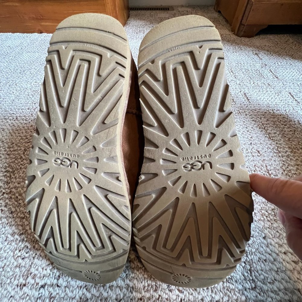 Ugg Classic Short Ii Boot - image 4